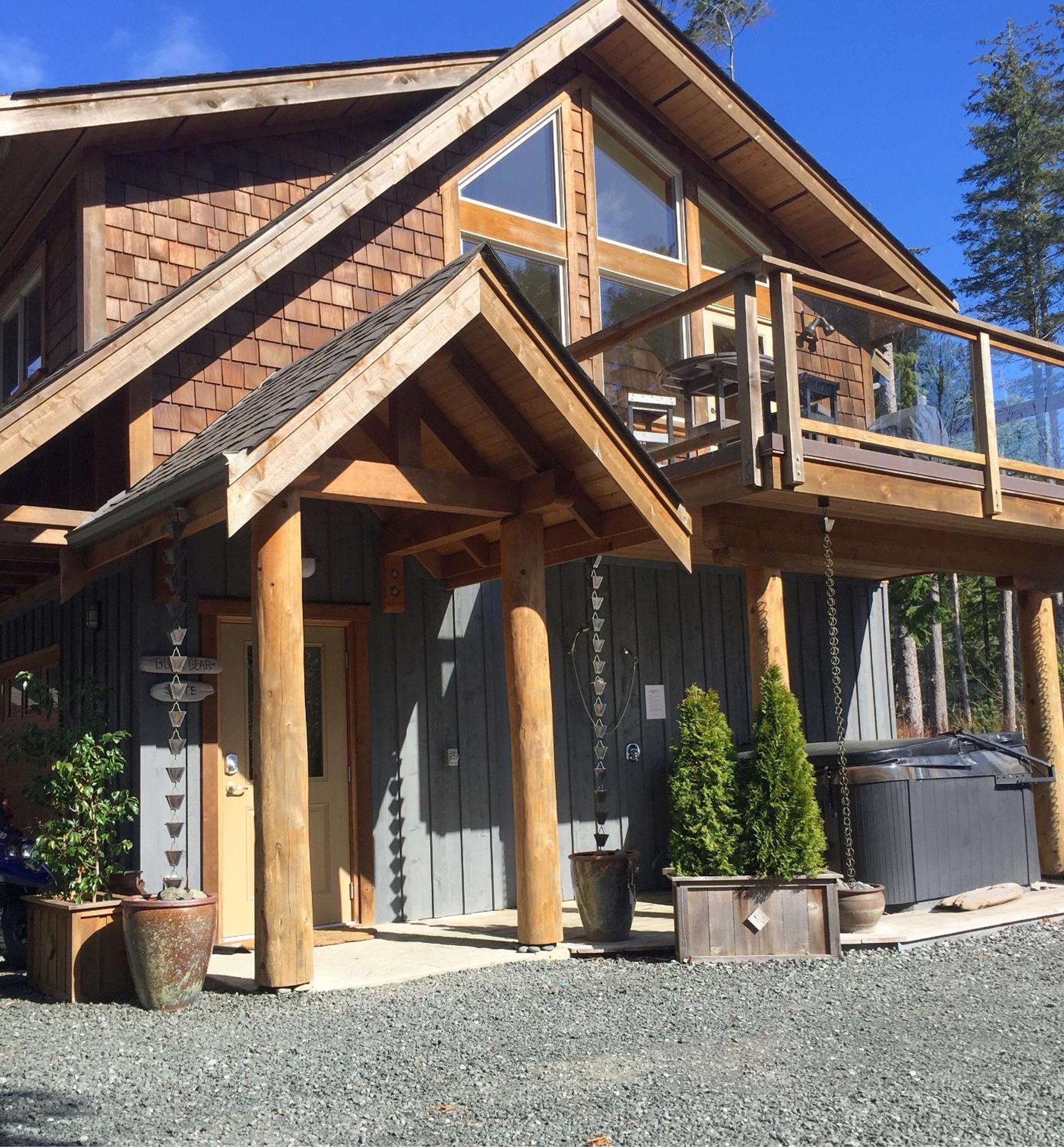 Black Bear Guesthouse Tofino Esterno foto