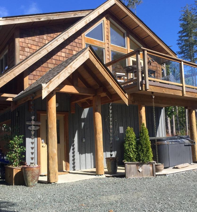Black Bear Guesthouse Tofino Esterno foto